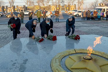 Героям – вечная память и слава